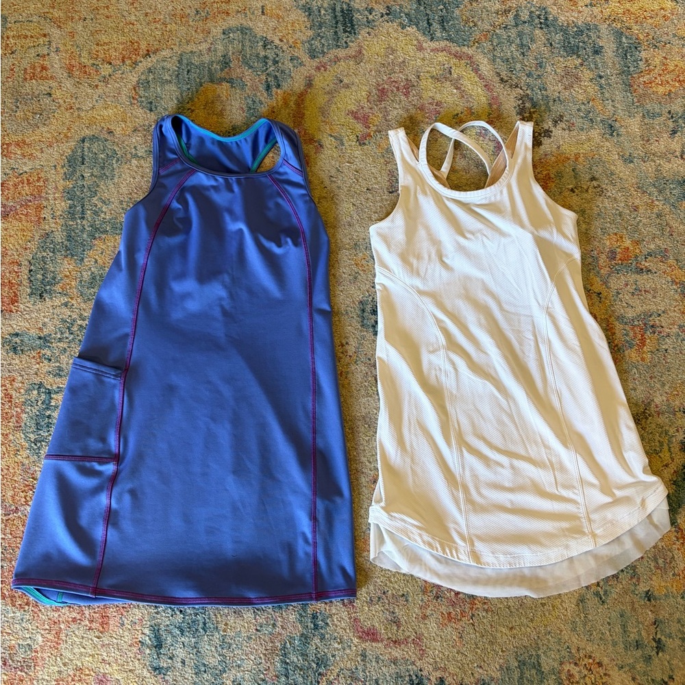 2 Girls Athletic One-Piece Dresses